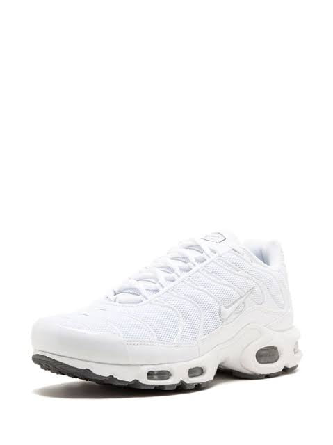 Nike Air Max Plus - Iconic Design - Superior Comfort for All Genders